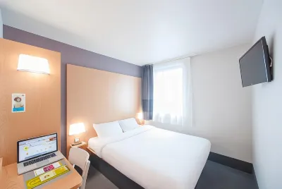 B&B HOTEL Bordeaux Sud Mios Hôtels à : Salles