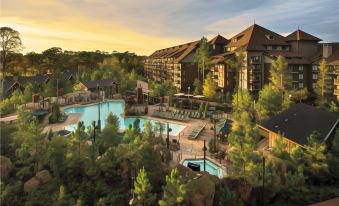 Copper Creek Villas & Cabins at Disney's Wilderness Lodge