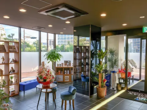 HOTEL LiVEMAX Mikawaanjo Ekimae