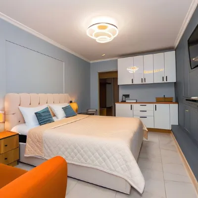 Daria Hotels near Istoricheskiy Muzey