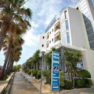 Iliria International Hotel Exterior