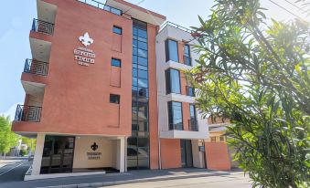 Vinum Hotel - Housity