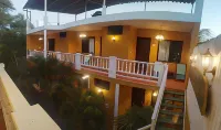 Aloha Lina Hotels near El Mirador del Faro