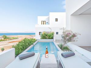 Paros Cape Suites