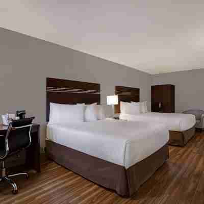 Days Inn by Wyndham Vernon Rooms