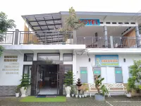 Omah Kulo Kertosono Hotel Hotel dekat Masjid Al-ishlah Brumbung