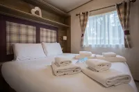 Mersea Island Holiday Park Hotels near Essex Boat Trips
