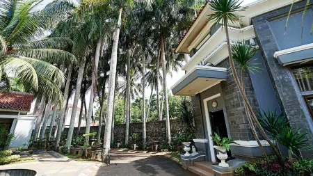 Hotel The Acacia Anyer