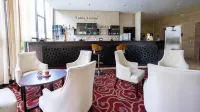 Padjadjaran Suites Resort and Convention Hotel - bar