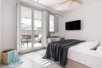 Quartano Suites by Heliessa, Adults Only Hotels in Науса