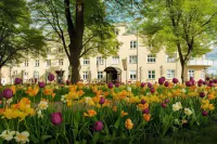 Badhotellet Spa & Konferens Hotels in Транос
