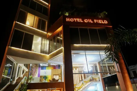 Hotel Oil Field