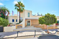 Apartamentos Azul Playa Hotels in Cala Ferrera
