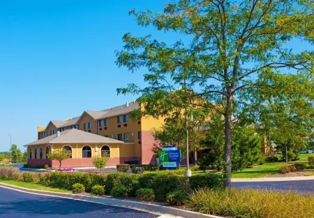 Best Western Oswego Hotel Отели в г. Освего