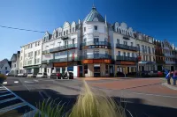 Hôtel Restaurant la Terrasse Berck Hôtels à proximité de : Le carrousel de l'esplanade de Berck