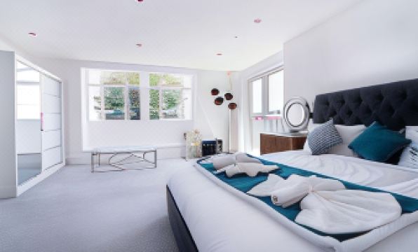 4. 더 우드맨 호텔..