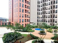 Minimalist Studio Transpark Juanda Bekasi Timur Apartment by Travelio Hôtels à : East Bekasi