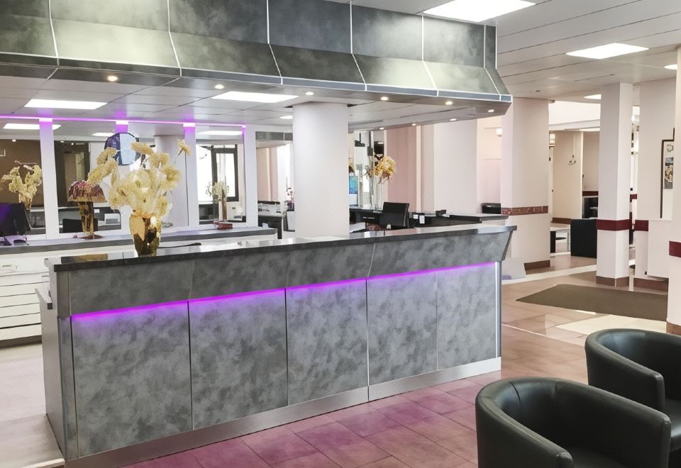 Angelic & Myriam HotelOver view