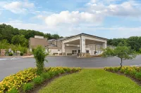 Holiday Inn Express Hurricane Mills (Waverly)