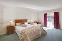 Crystal Inn - Parvekkeita