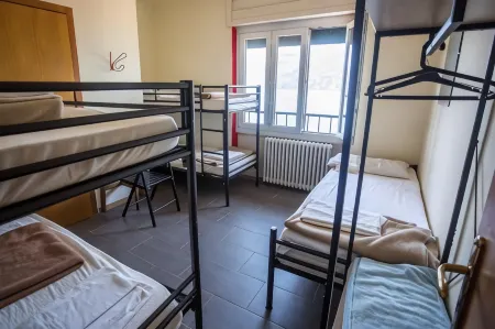 Lake Como Hostel