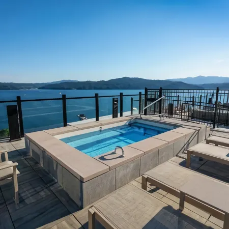 One Lakeside
