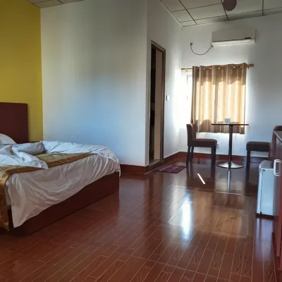 Chong TI Hotel Hotels near Arte Moris