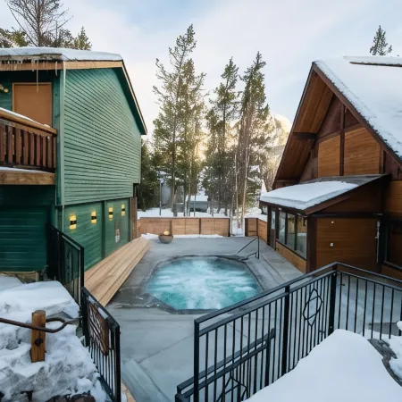 Buffalo Mountain Lodge