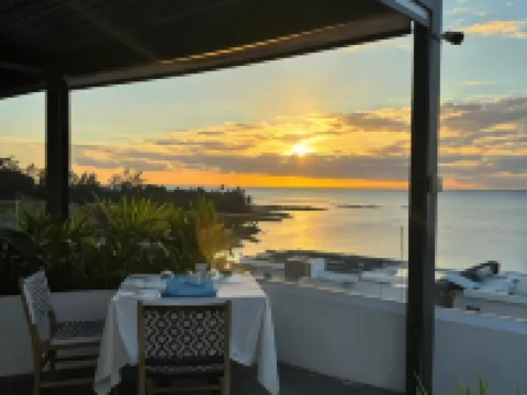 Ocean V Hotel Hotel di Grand Baie