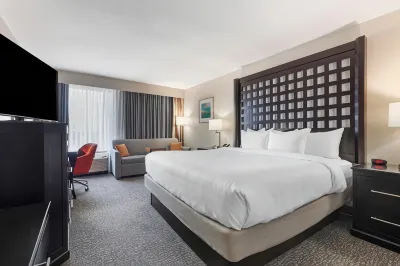 Preston Place Plano-North Dallas Hotels near Preston Shepard Place