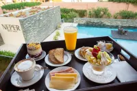 Neper Hotel