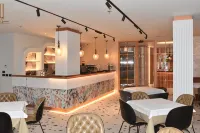 Moenia Boutique Hotel