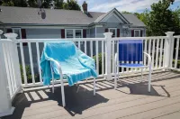 Harbor Heights Hotels in Greenport