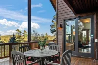 Beautiful 5 Bedroom 3500sf Cabin in Torreon Golf Community in Show Low