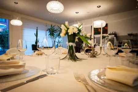 Schio Hotel Отели рядом с достопримечательностью «Dinamico 2005»