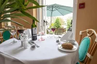 The Hotel Balmoral - Just for Adults - فطور