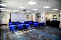 Hampton Inn & Suites Sharon