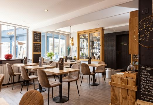 호텔 뒤 도핀 레 로주 객실 또는 사우나