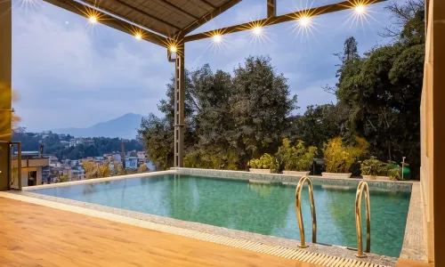 Mhendo Hotel & Studio Suites