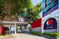 Collection O Hotel Mango,Six Flags Hurricane Harbor Oaxtepec Hotels in Yautepec