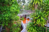 Keereeta Resort Hotels near Klong Plu Waterfall