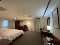 River Hotel فنادق في مدينة تشيا إي