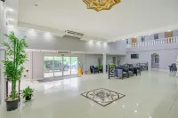 Airport Suites Hotel