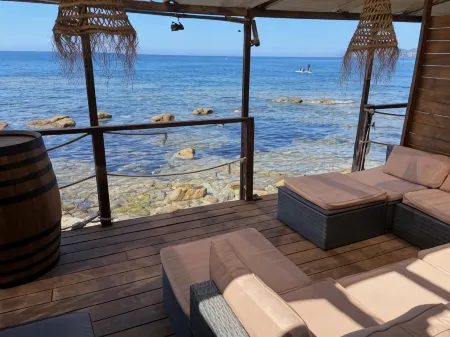 Stella Maris Отели в г. Йер