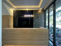 Lion 9 Hotel - balcony