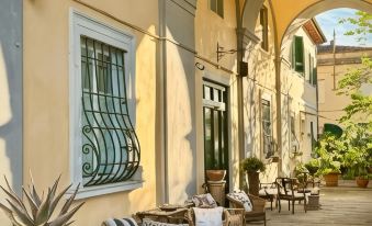 Villa la Dogana B&B di Charme - Historic Villa with a Beautiful Garden