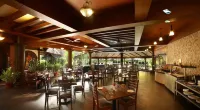 Uday Suites - the Airport Hotel - Breakfast