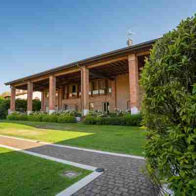 Santellone Resort Hotel Exterior