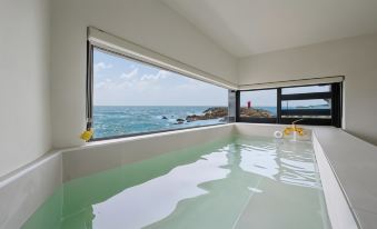 Waytree Ocean View Pool Villa
