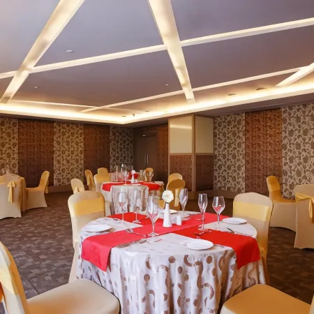E Hotel